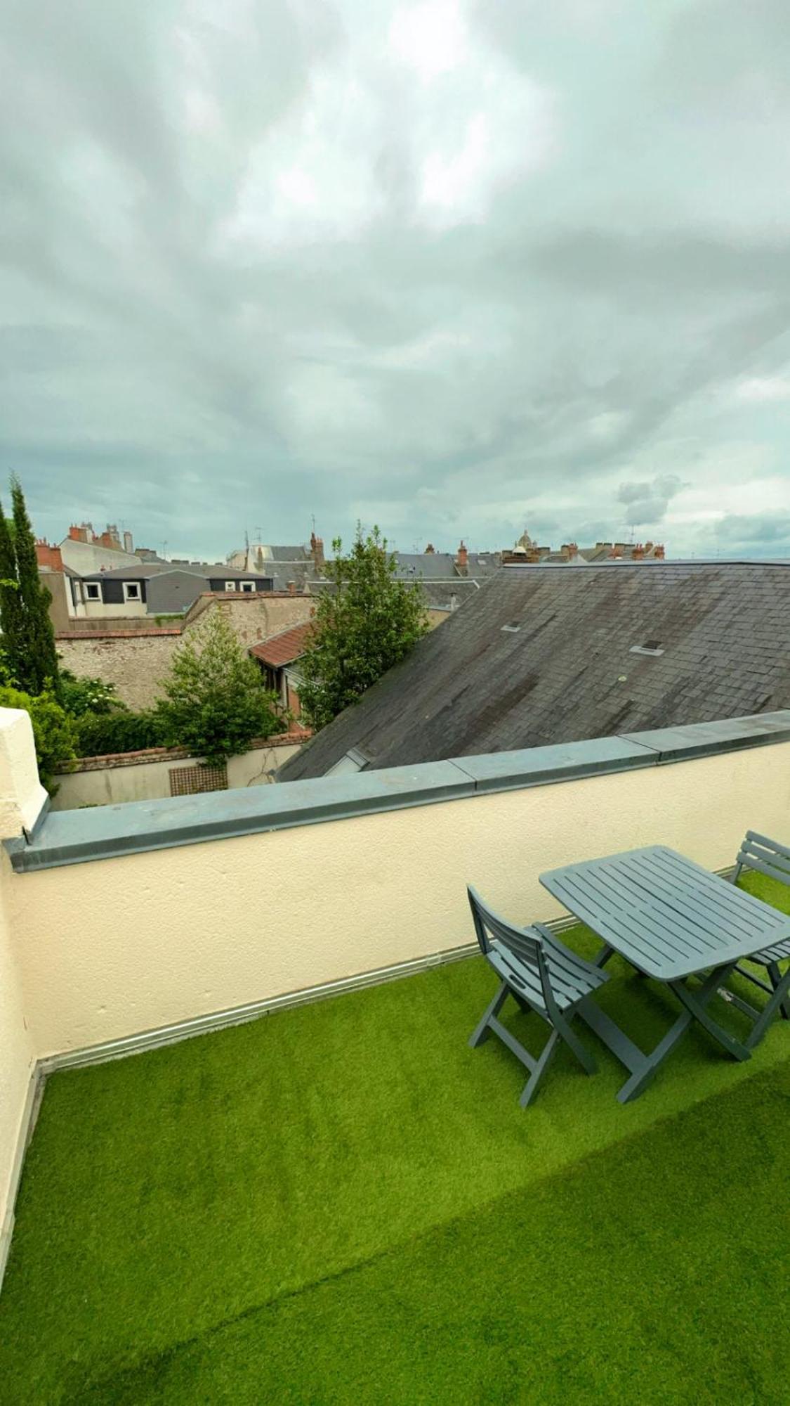 Le Rooftop - Terrasse Vue Cathedrale - Netflix Apartment *